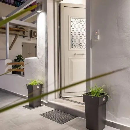 Arktos Luxury Appartement Naxos City