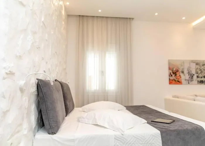 Arktos Luxury Апартаменты *